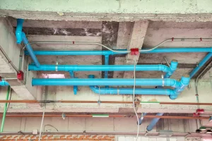 نشانه‌های اجرای نادرست تاسیسات ساختمان و نصب غلط بست لوله